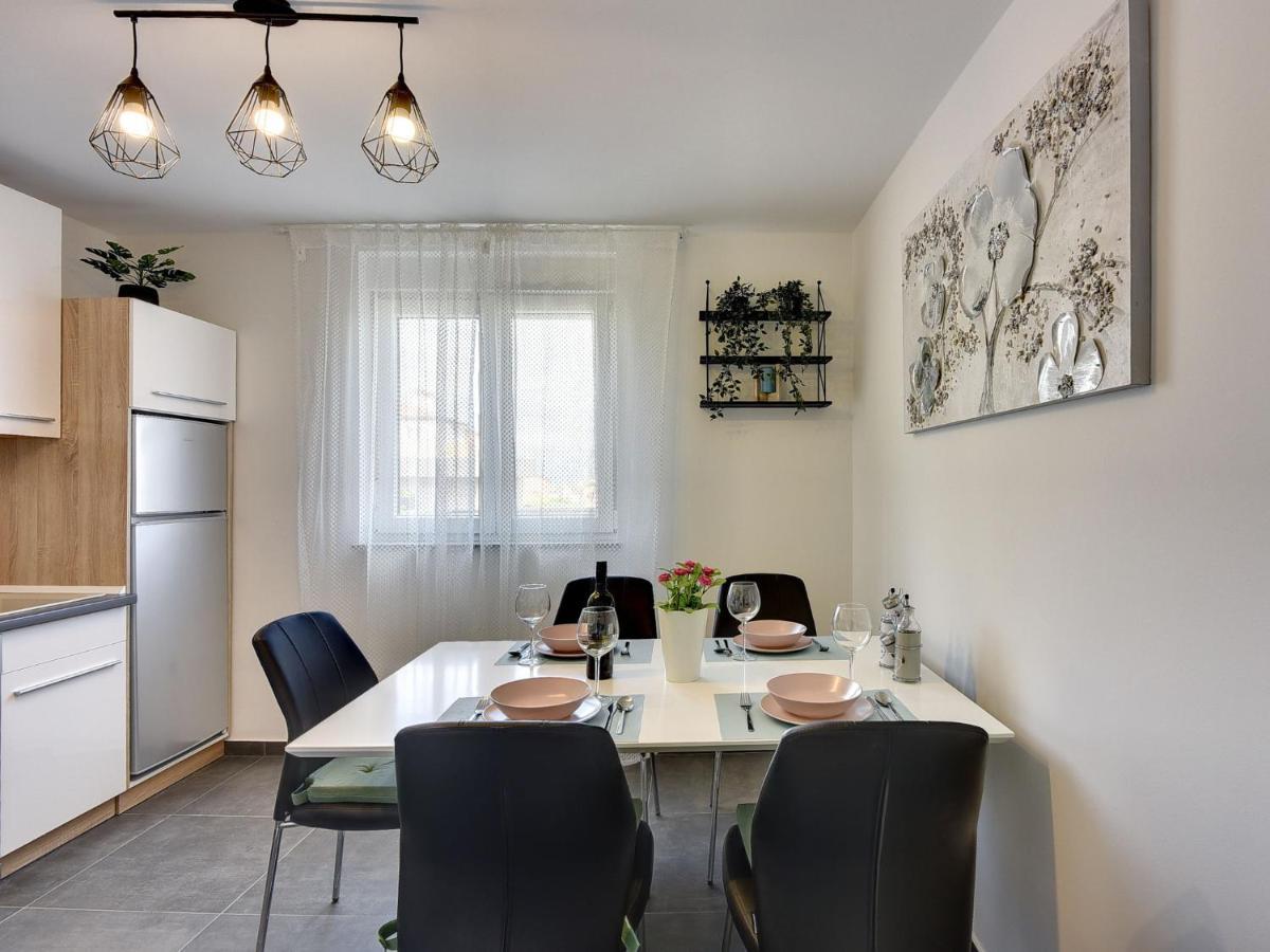 Villa Noemi By Interhome Ližnjan Zewnętrze zdjęcie